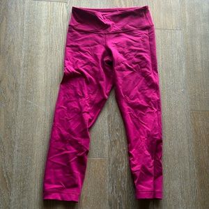 lululemon cranberry capri leggings